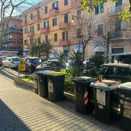 치암피노 Alexandra House 아파트 외부 사진