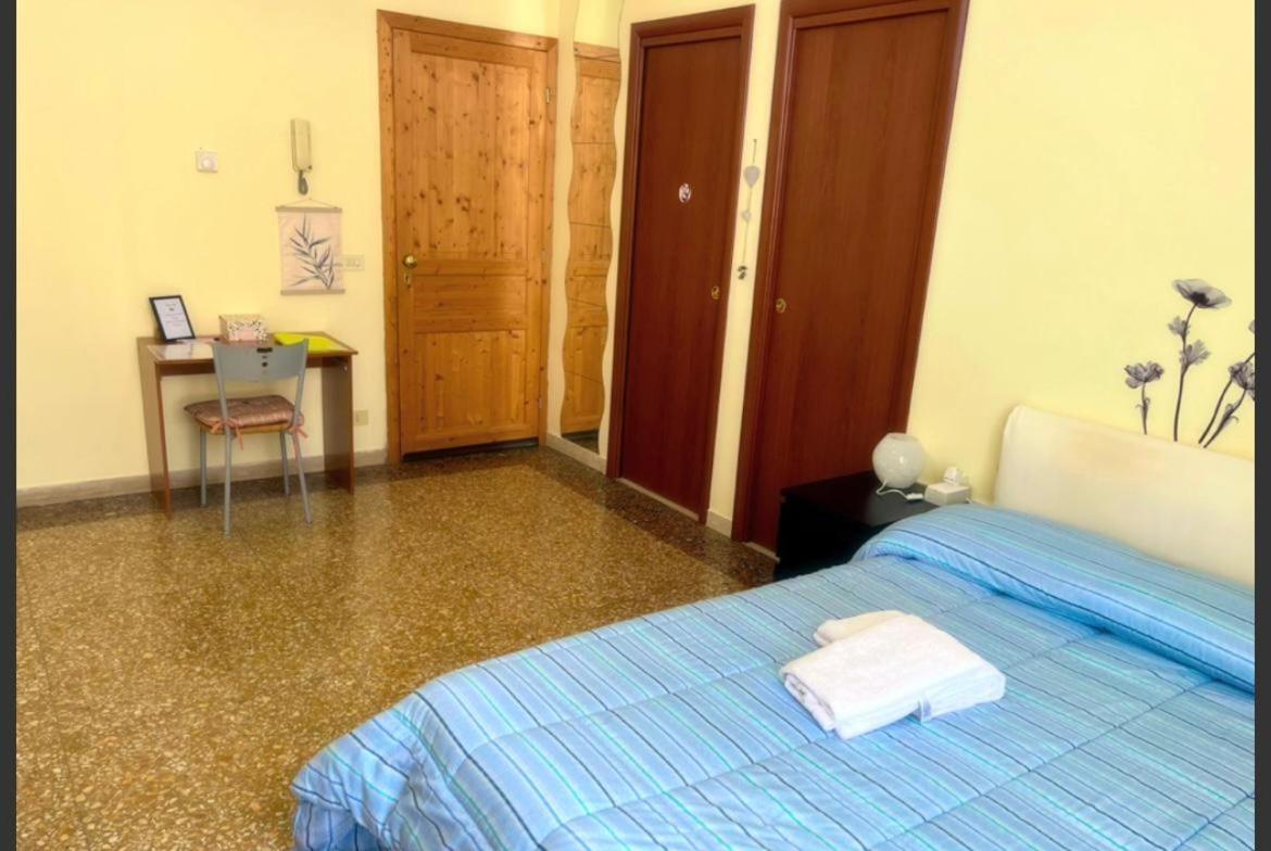 치암피노 Alexandra House 아파트 외부 사진