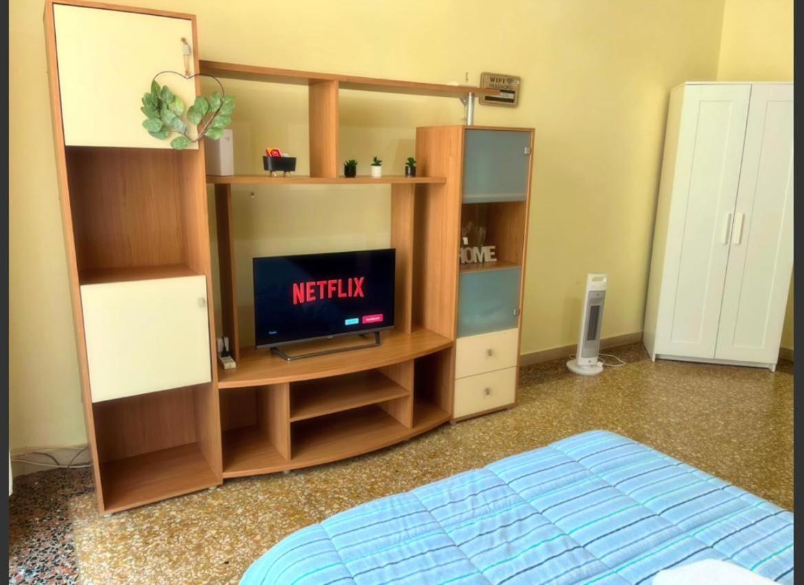 치암피노 Alexandra House 아파트 외부 사진