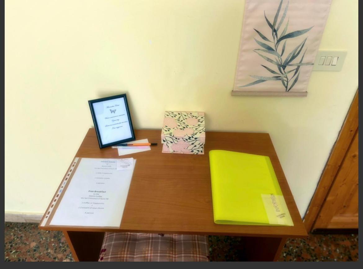 치암피노 Alexandra House 아파트 외부 사진