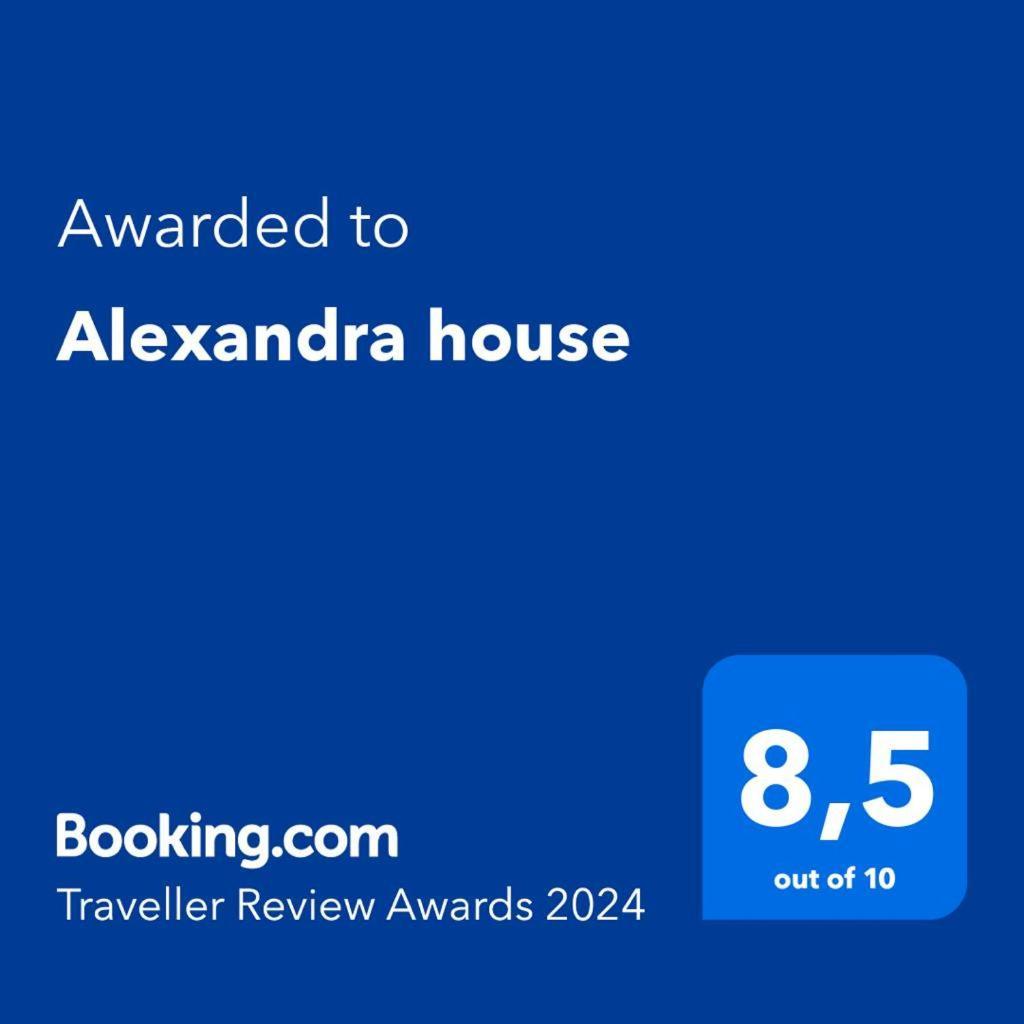 치암피노 Alexandra House 아파트 외부 사진